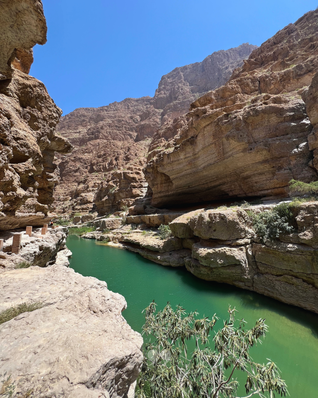 Wadi Ash Shab: Exploring Oman’s Hidden Gem of Natural Beauty